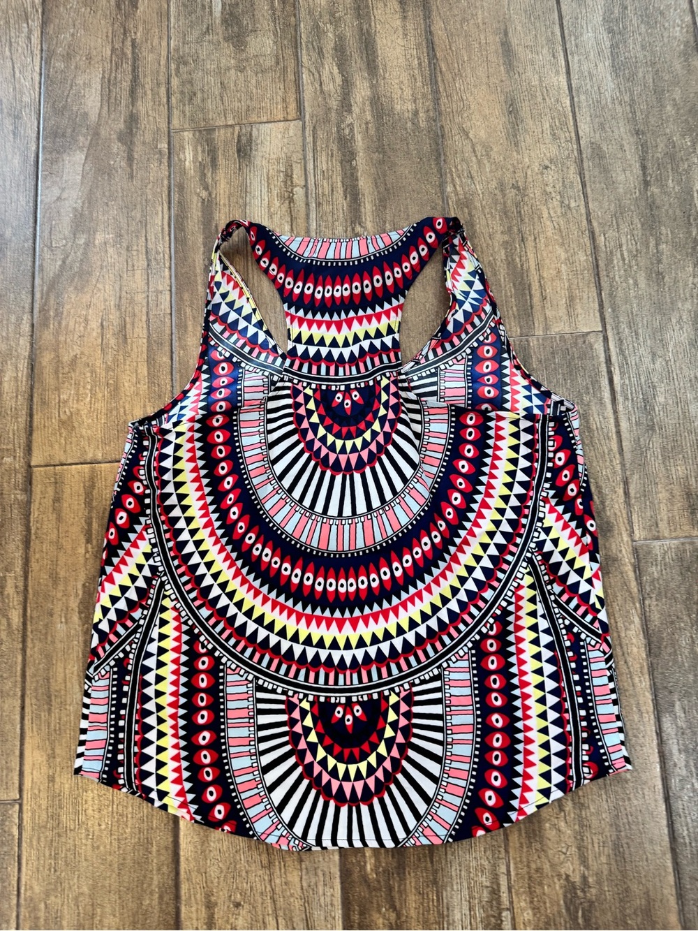 Sleeveless Geometric Print Tank Top in Multi-Color
